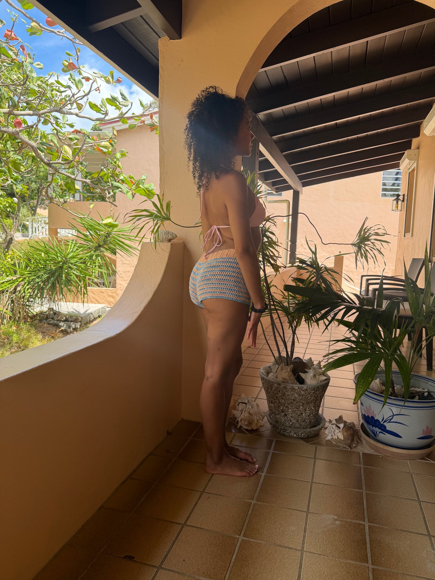 apricot and blue booty