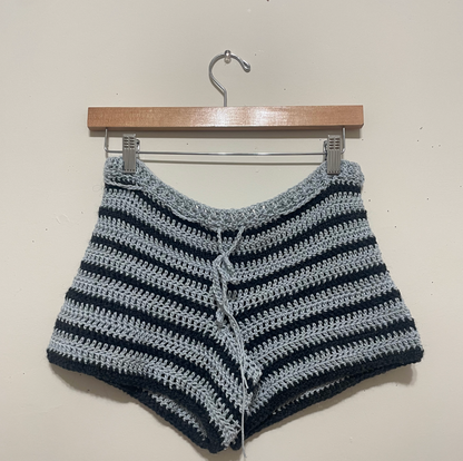 blue and grey booty